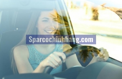 Phụ nữ và đàn ông ai lái xe an toàn hơn