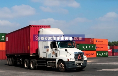 Những điều tài xế ô tô cần biết về xe Container