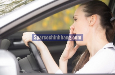 Mẹo hạn chế và phòng tránh buồn ngủ khi điều khiển xe